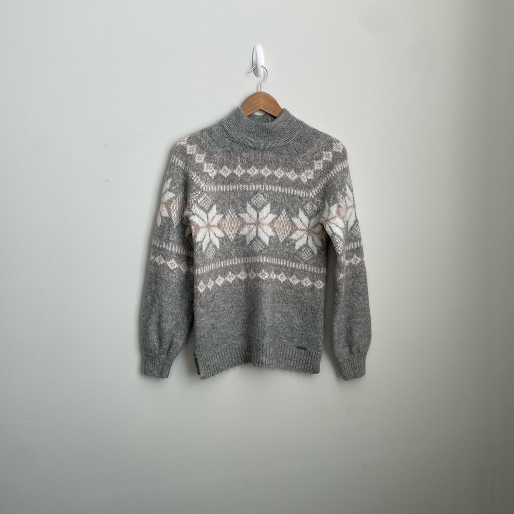 Abercrombie & Fitch Gray and Cream Fair Isle Turtleneck Sweater